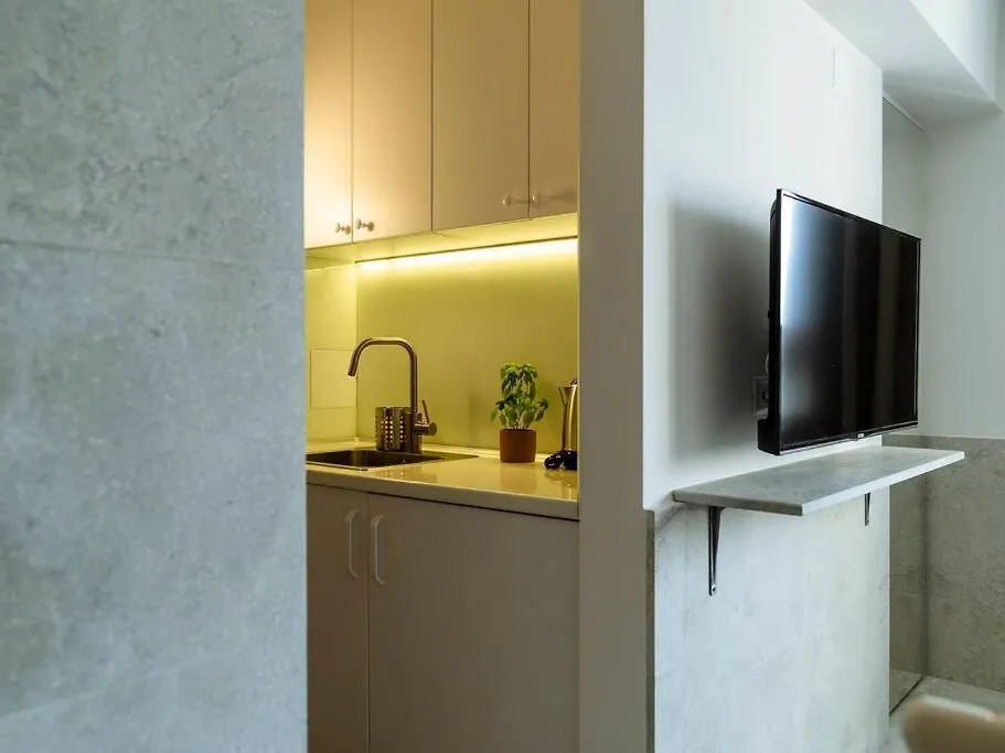 Sunny Modern Studio - Cismigiu Park & Old Town Bukurešť Apartmán